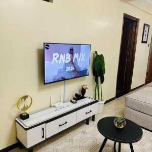 Friendly faces airbnbs