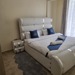 ELEGANT PLACE
