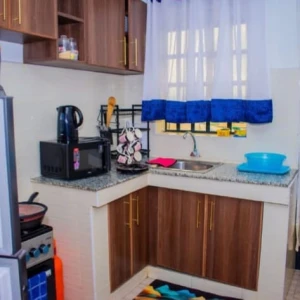 MOMENTO APARTMENTS