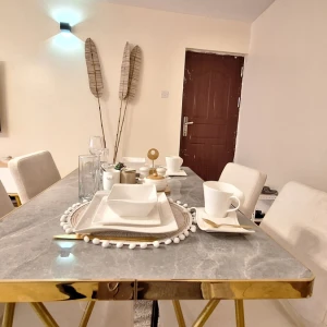 EXECUTIVE TWO BEDROOM IN ROSSLYN-RUAKA